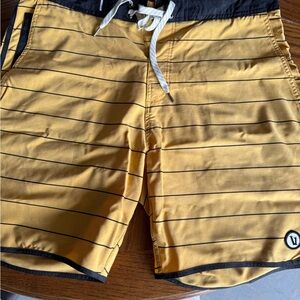 Vuori Men's Yellow and Black Striped Board Shorts